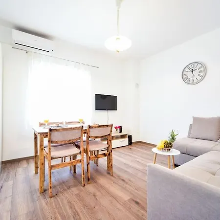 Marija Apartamento Posedarje